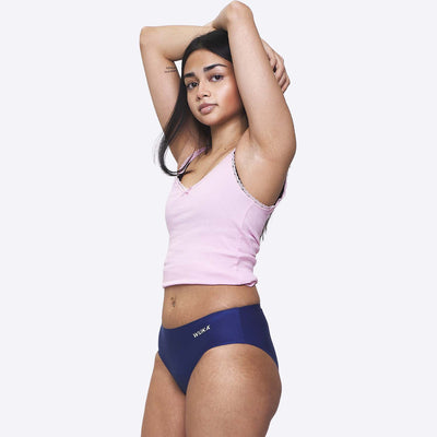 WUKA Teen Stretch Seamless Period Pants Style Heavy Flow Blue Colour Three Quarter